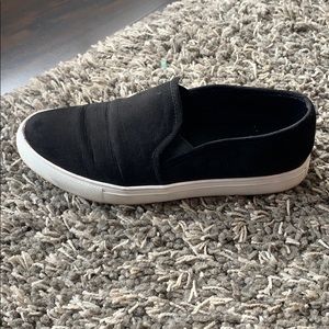 Steve Madden size 9 Zelda